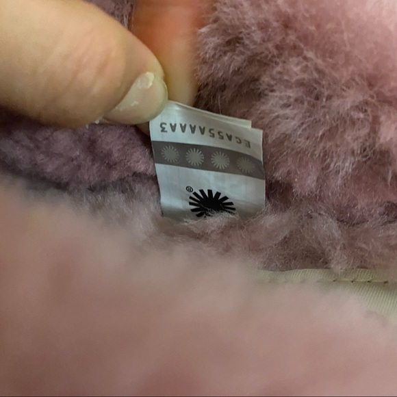 UGG | Cluggette Sequins PINK Slippers New In Box GIFT - Picture 9 of 14